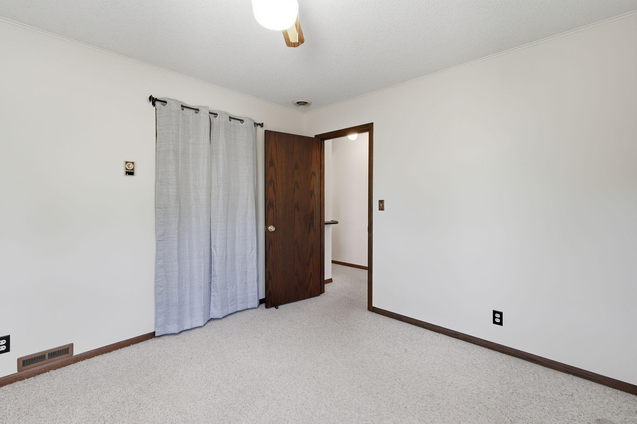 1340 69th Avenue Northeast Fridley, MN 55432 - Photo 18 of 51