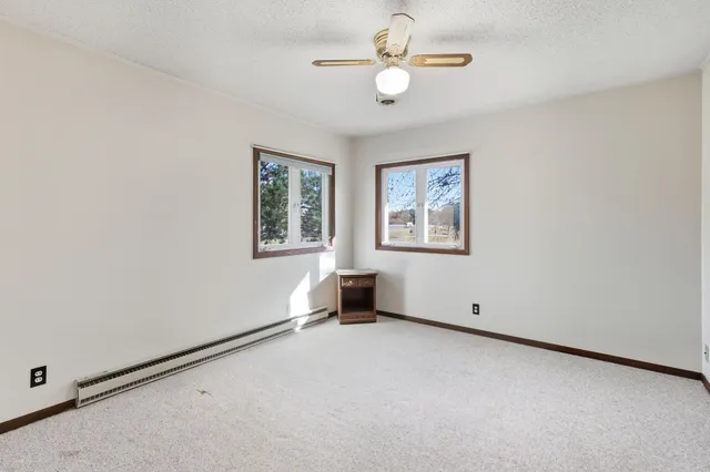 $389,900 | 1340 69th Avenue Northeast, Fridley, MN 55432