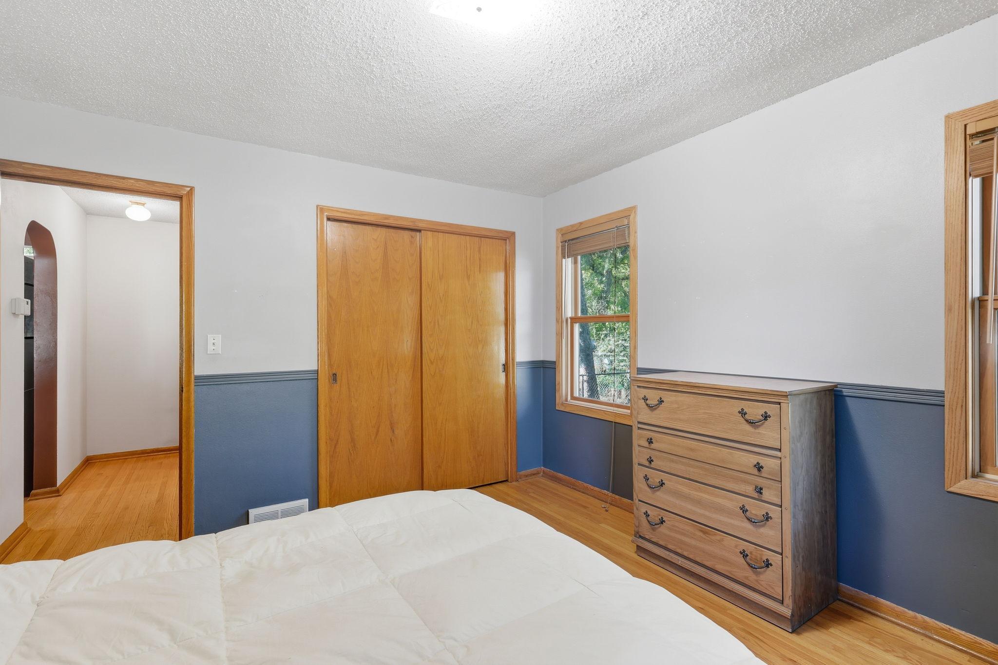 1340 69th Avenue Northeast Fridley, MN 55432 - Photo 23 of 51