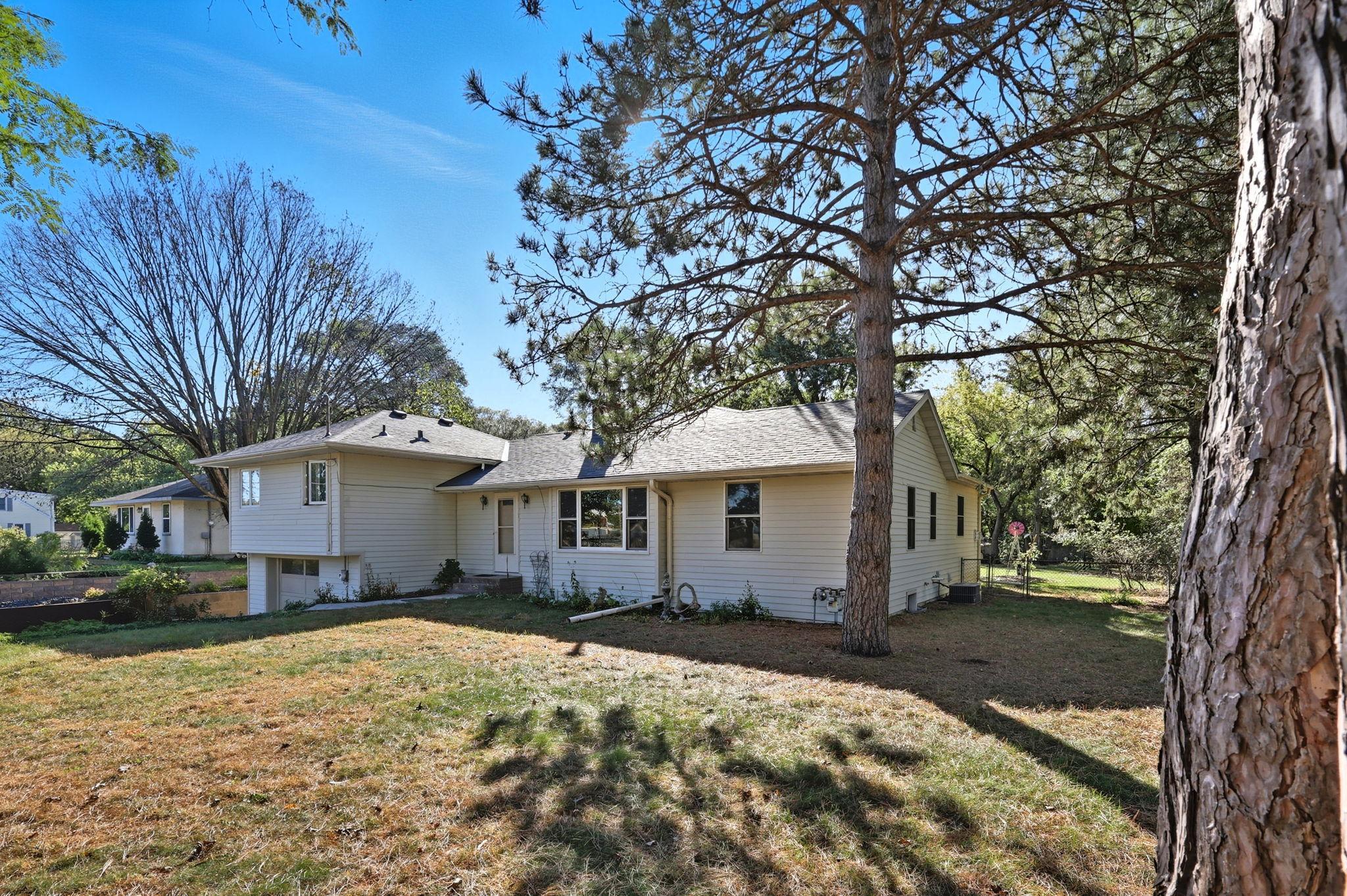 1340 69th Avenue Northeast Fridley, MN 55432 - Photo 30 of 51