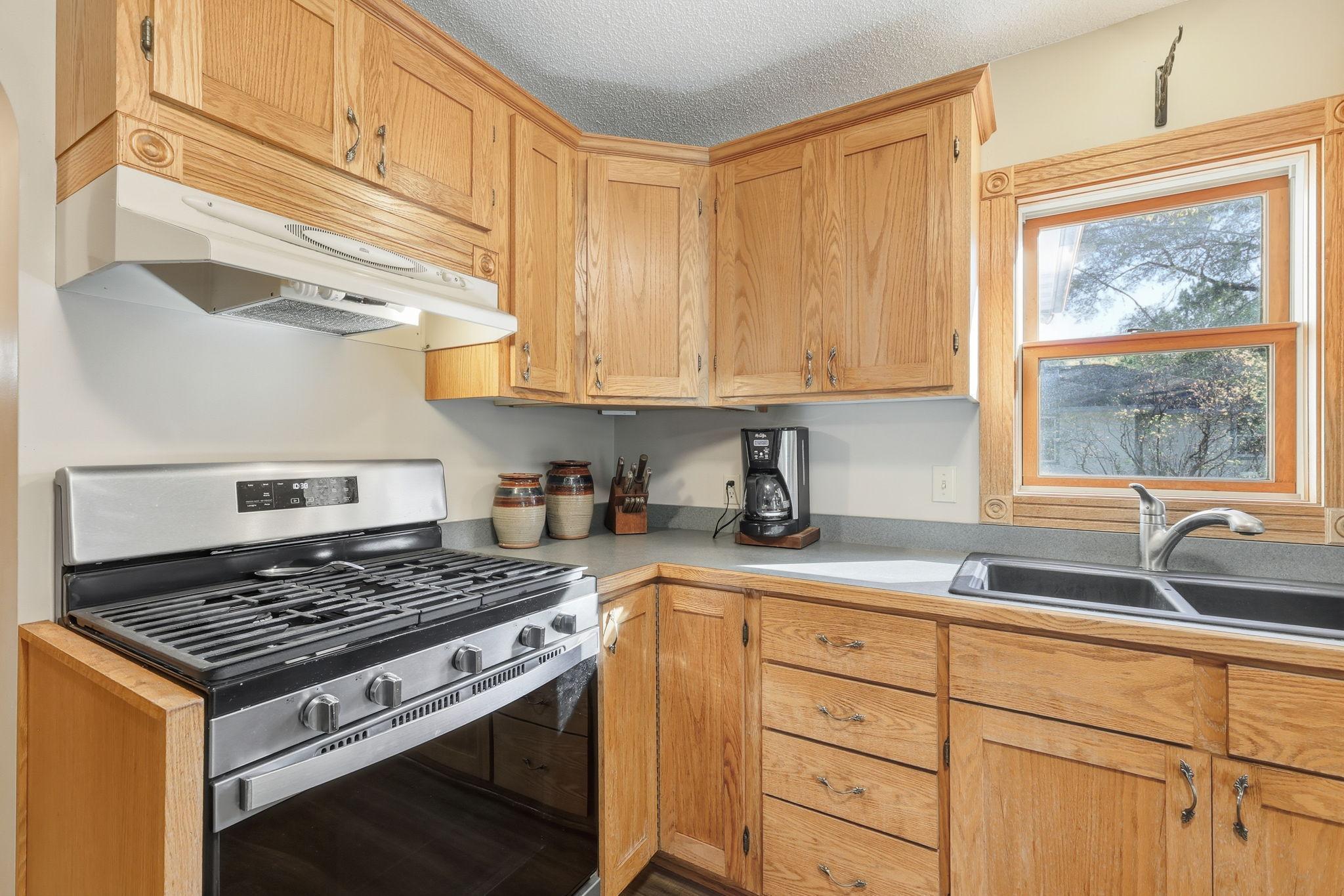 1340 69th Avenue Northeast Fridley, MN 55432 - Photo 32 of 51