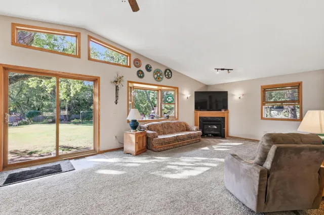 $389,900 | 1340 69th Avenue Northeast, Fridley, MN 55432