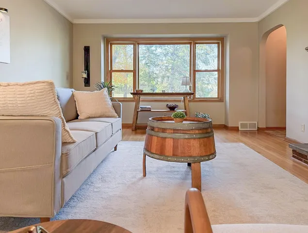 $389,900 | 1340 69th Avenue Northeast, Fridley, MN 55432