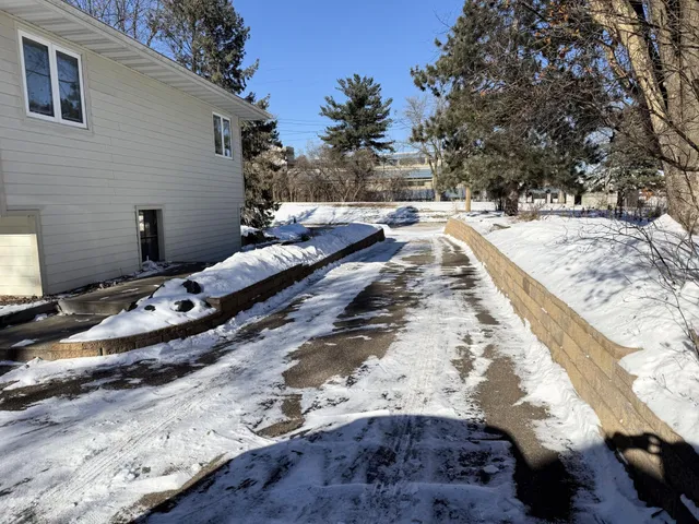 $389,900 | 1340 69th Avenue Northeast, Fridley, MN 55432