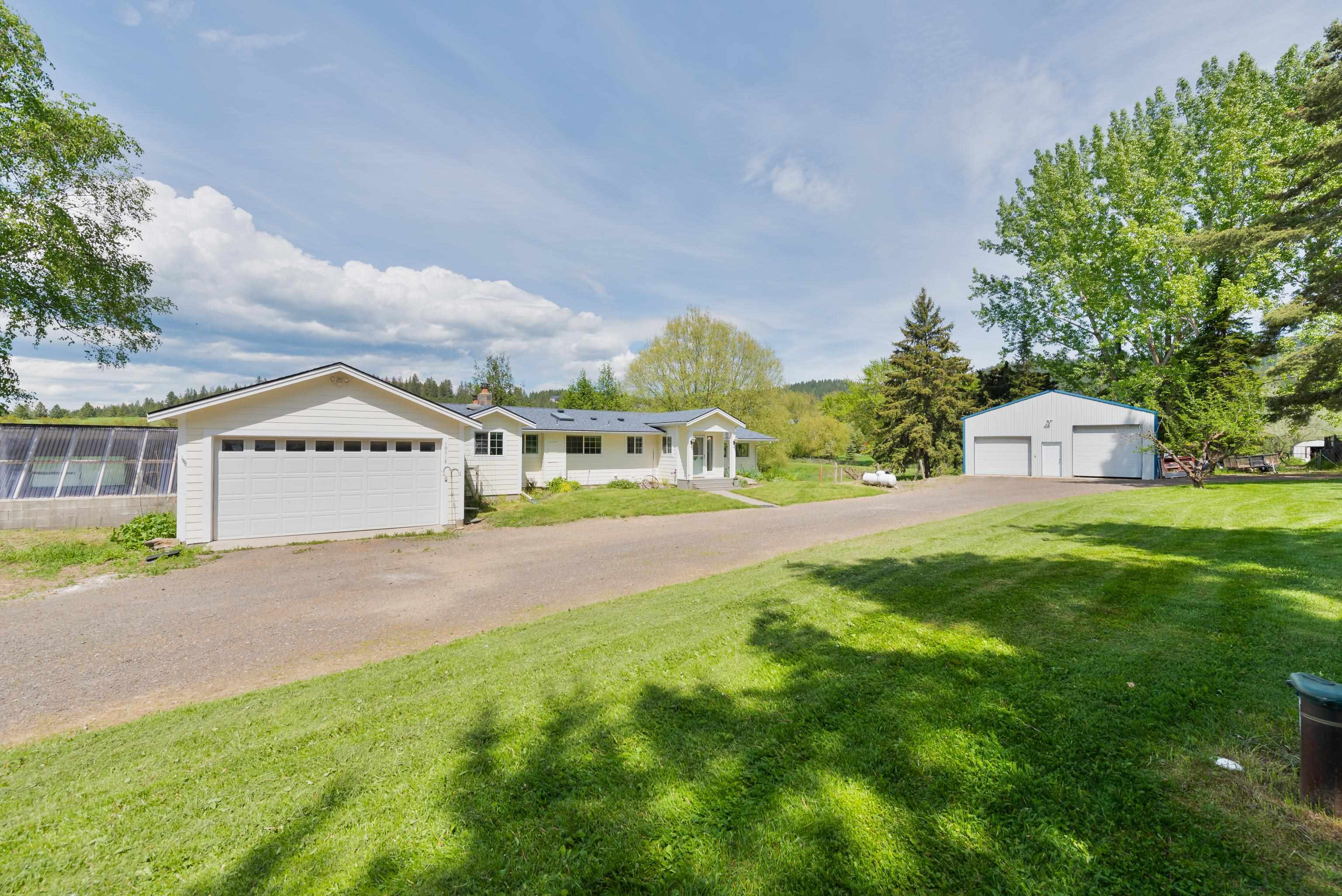 10318 North Morrison Road Spokane, WA 99217 - Photo 1 of 44