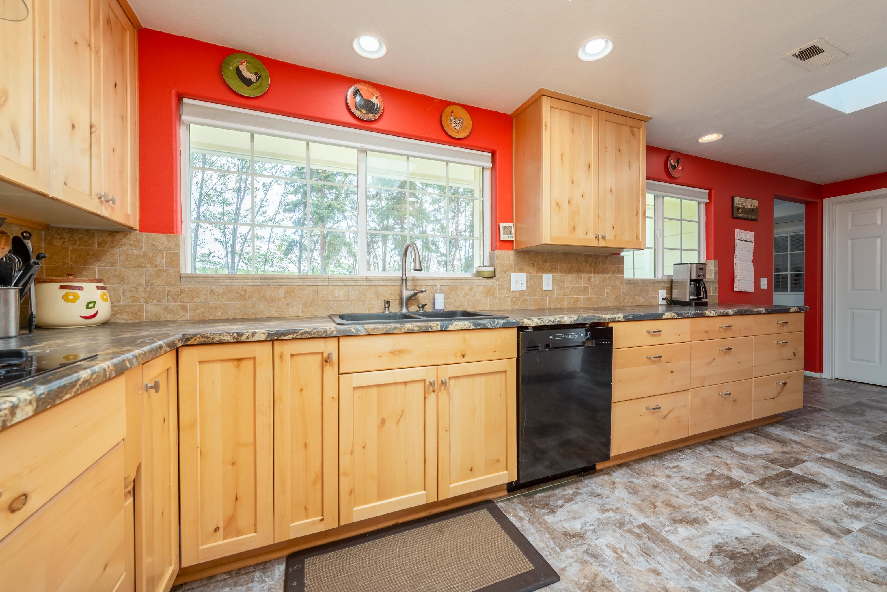 10318 North Morrison Road Spokane, WA 99217 - Photo 32 of 44