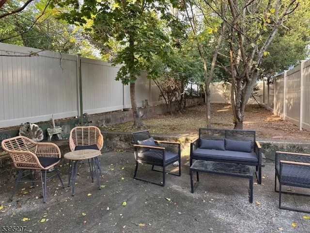 $3,500 | 101 Glenridge Avenue, Unit 1, Montclair, NJ 07042