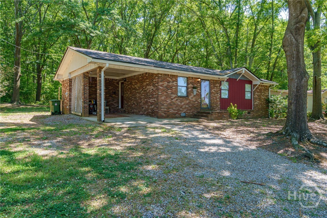 361 Wildcat Bridge Road Royston, GA 30662 - Photo 4 of 34