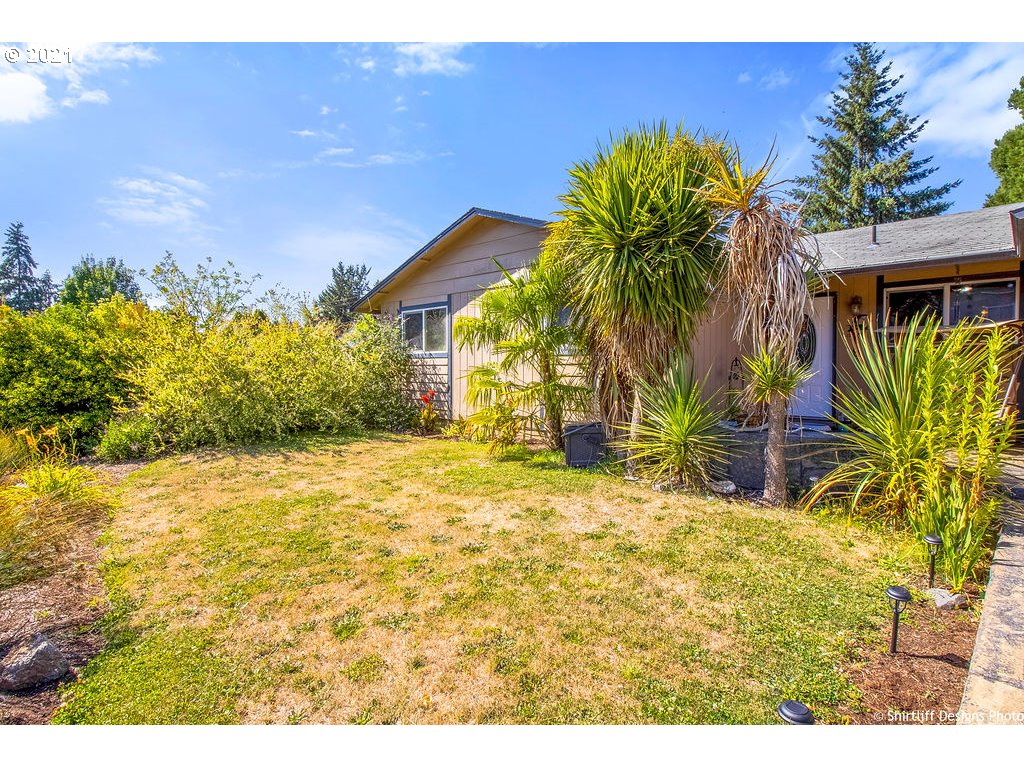 6758 A Street Springfield, OR 97478 - Photo 2 of 24