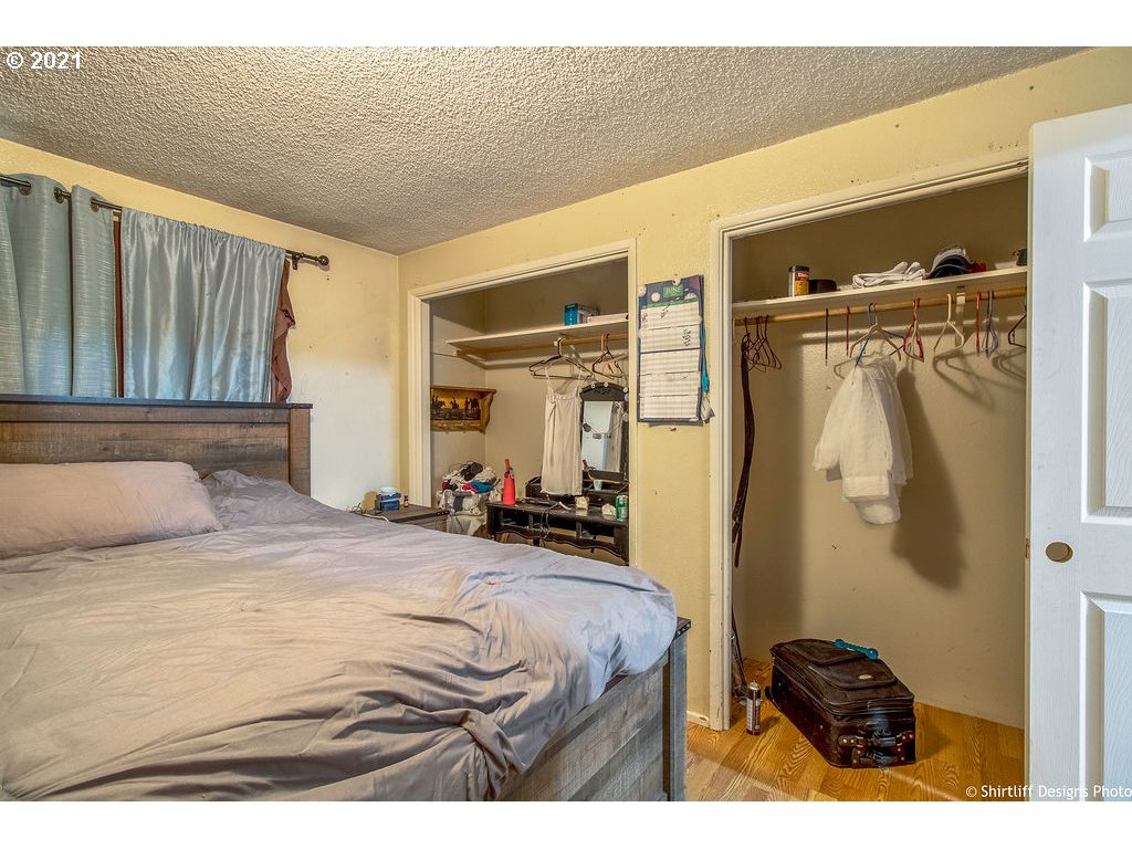 6758 A Street Springfield, OR 97478 - Photo 15 of 24