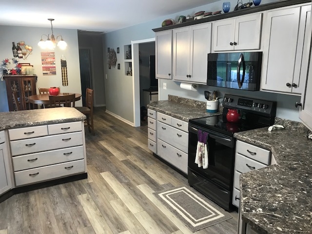 2017 McDowell Road Vincennes, IN 47591 - Photo 6 of 20 Gallery Image 6