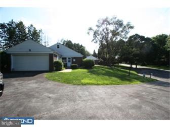 401 Collins Drive Springfield, PA 19064 - Photo 3 of 12 Gallery Image 3