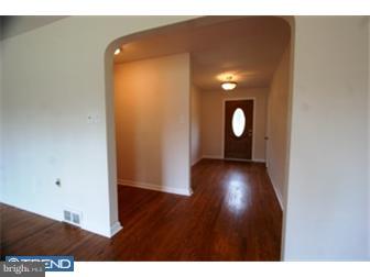 401 Collins Drive Springfield, PA 19064 - Photo 5 of 12 Gallery Image 5