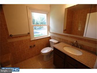 401 Collins Drive Springfield, PA 19064 - Photo 7 of 12 Gallery Image 7