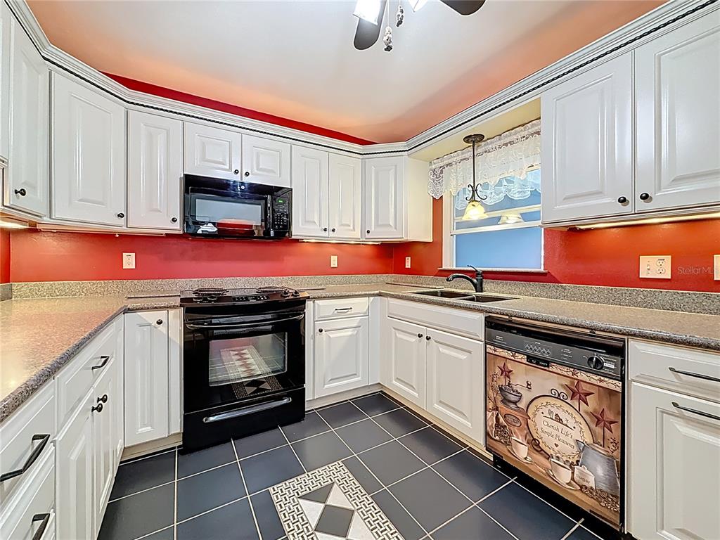 108 Indian Rocks Road Belleair Bluffs, FL 33770 - Photo 19 of 75 Gallery Image 19