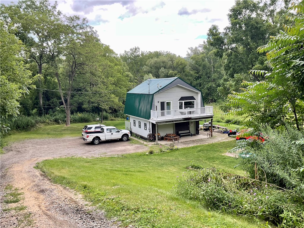 7821 State Rte 21 Naples, NY 14512 - Photo 2 of 27