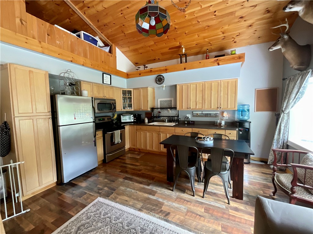 7821 State Rte 21 Naples, NY 14512 - Photo 8 of 27