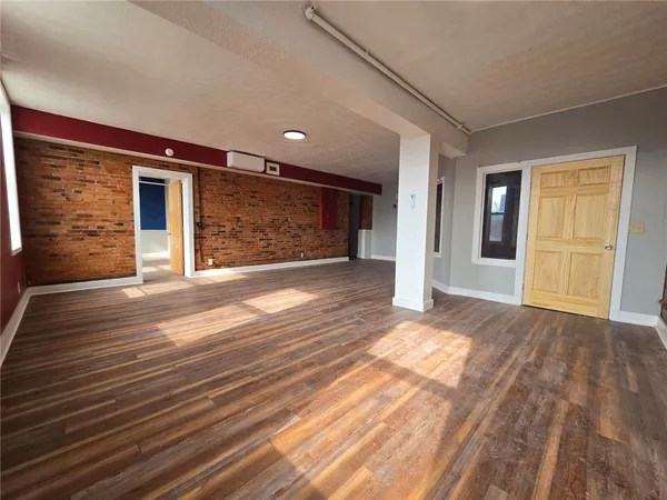 $1,500 | 27 East Main Street, Unit 208, Waterloo, NY 13165