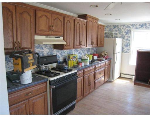 70 Old Brunswick Road Durham, ME 04222 - Photo 5 of 11 Kitchen.