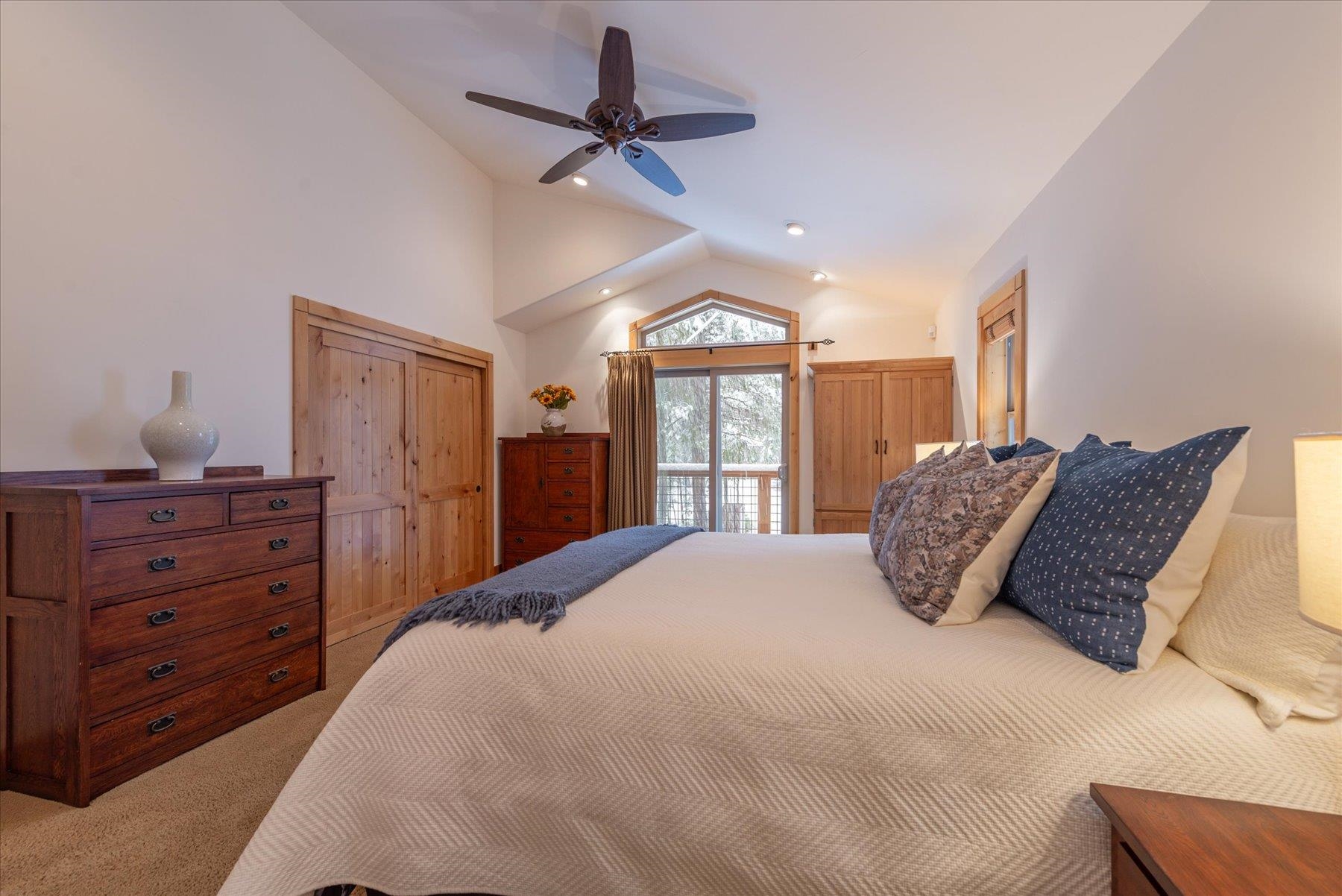 11685 Baden Road Truckee, CA 96161 - Photo 13 of 28