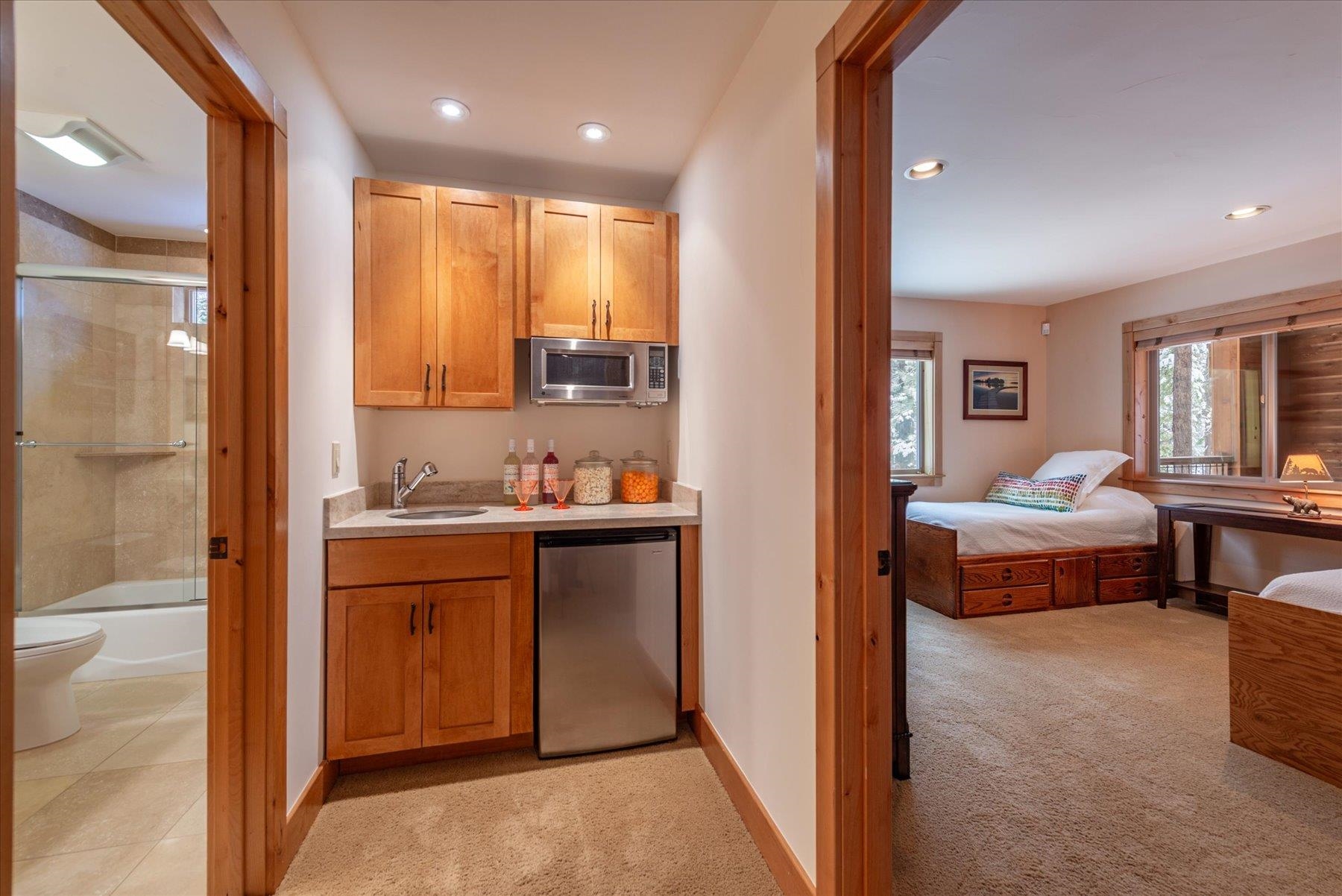 11685 Baden Road Truckee, CA 96161 - Photo 24 of 28