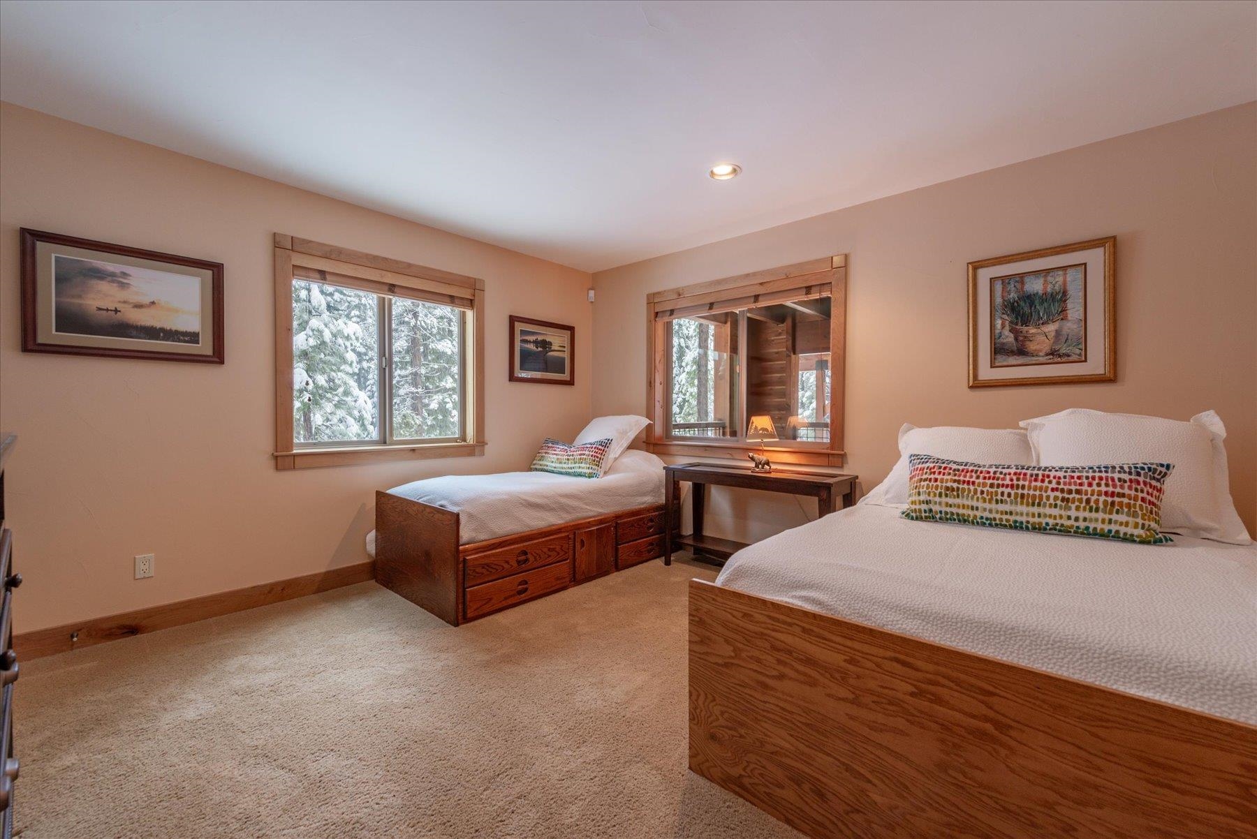 11685 Baden Road Truckee, CA 96161 - Photo 25 of 28