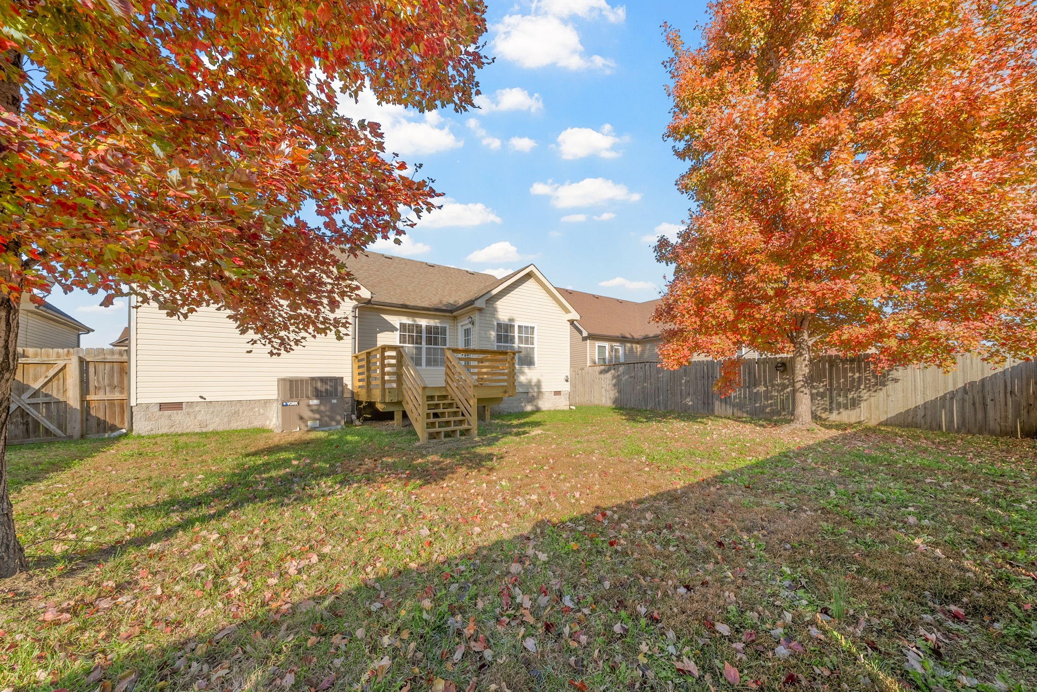 3783 Suiter Road Clarksville, TN 37040 - Photo 30 of 31 a view of a house with a yard