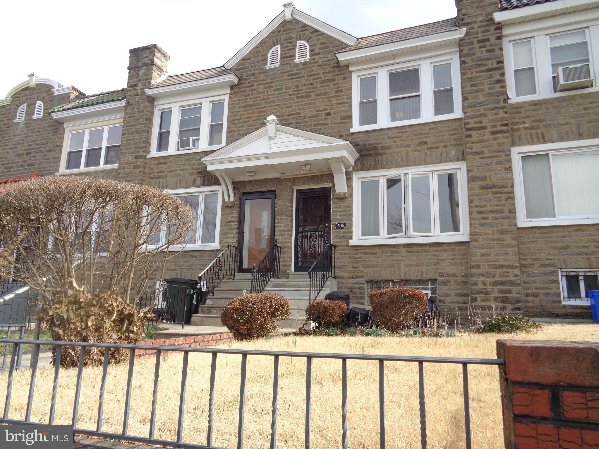 7425 Sommers Road Philadelphia, PA 19138 - Photo 2 of 25 Gallery Image 2