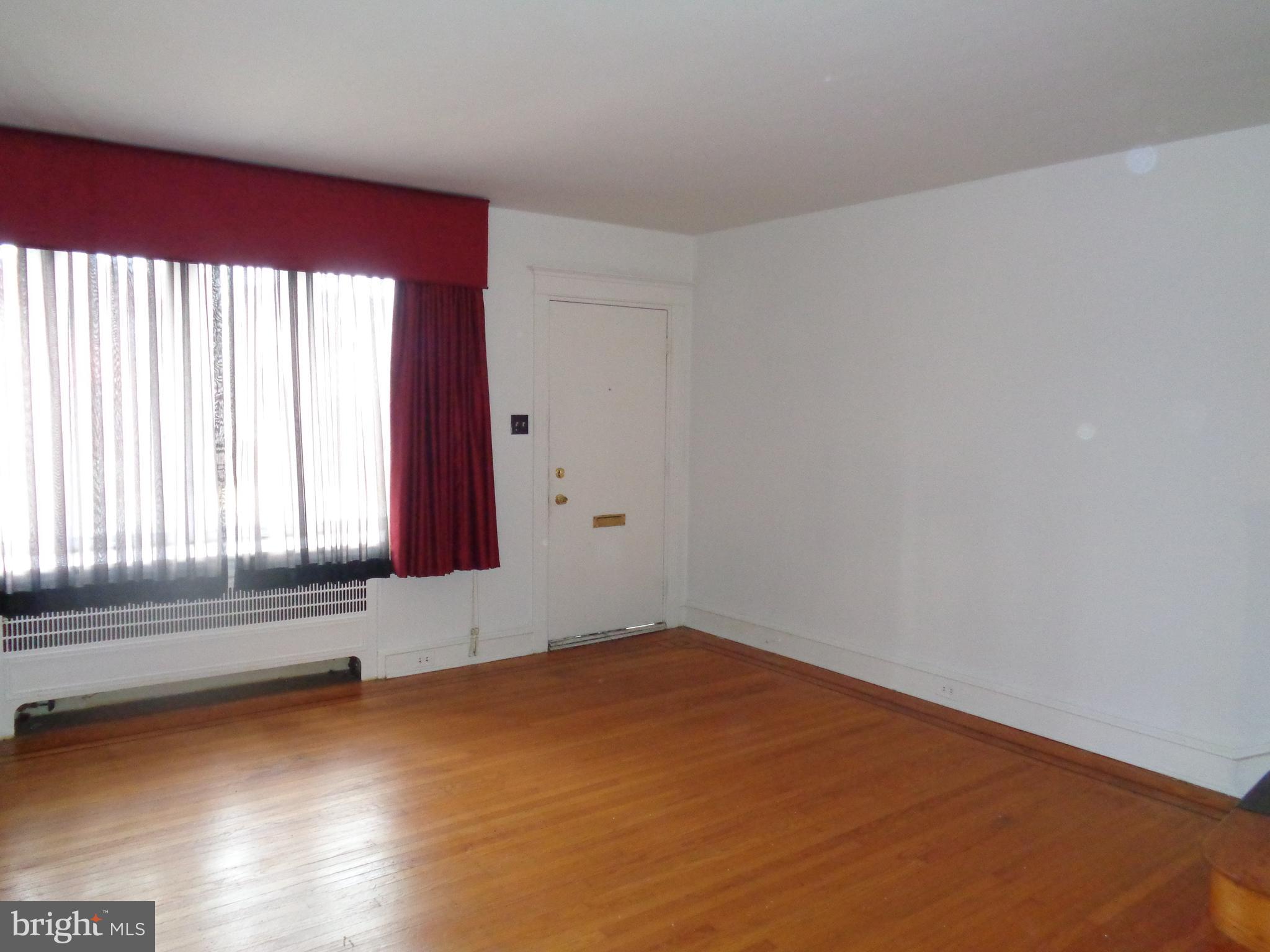 7425 Sommers Road Philadelphia, PA 19138 - Photo 4 of 25 Gallery Image 4