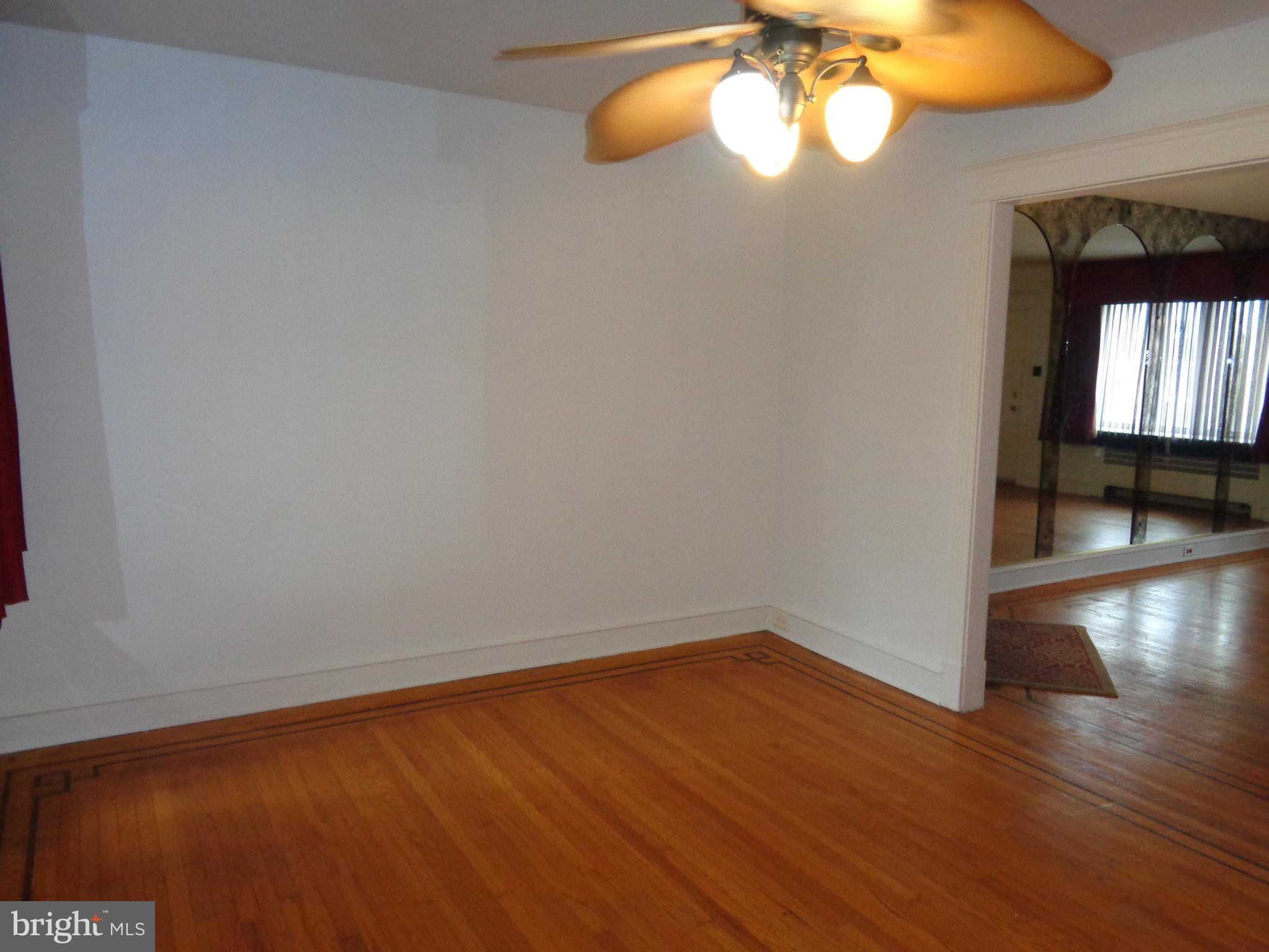 7425 Sommers Road Philadelphia, PA 19138 - Photo 8 of 25 Gallery Image 8