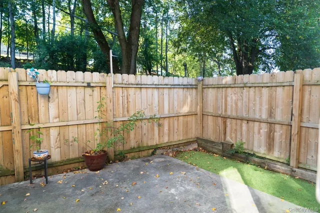 an empty room with window