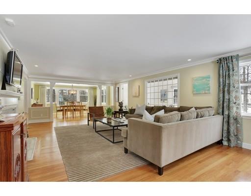 58 Lawrence Road Weston, MA 02493 - Photo 4 of 32 Gallery Image 4