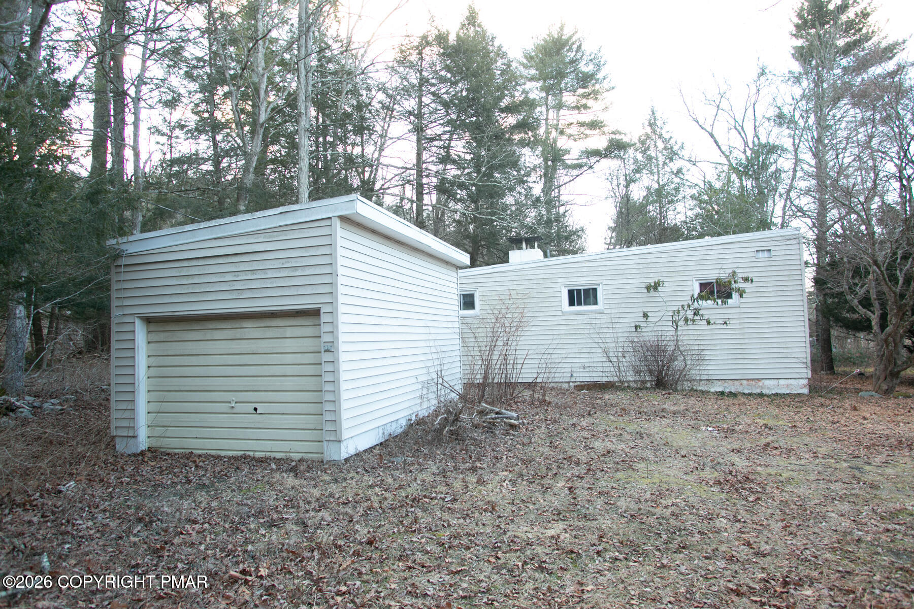 1110 Manzanedo Road East Stroudsburg, PA 18302 - Photo 1 of 29 011526dc001a