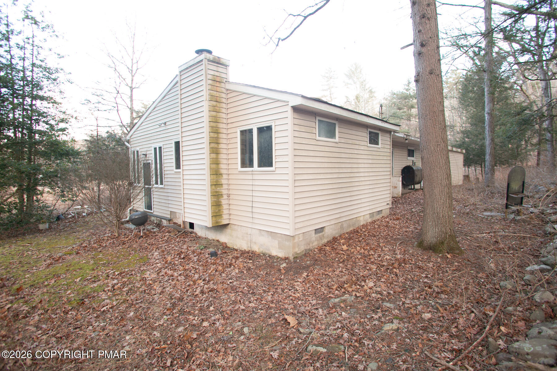 1110 Manzanedo Road East Stroudsburg, PA 18302 - Photo 10 of 29 011526dc010a