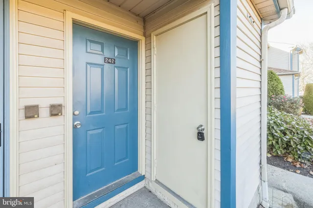 $1,950 | 242 Allem Lane, Perkasie, PA 18944