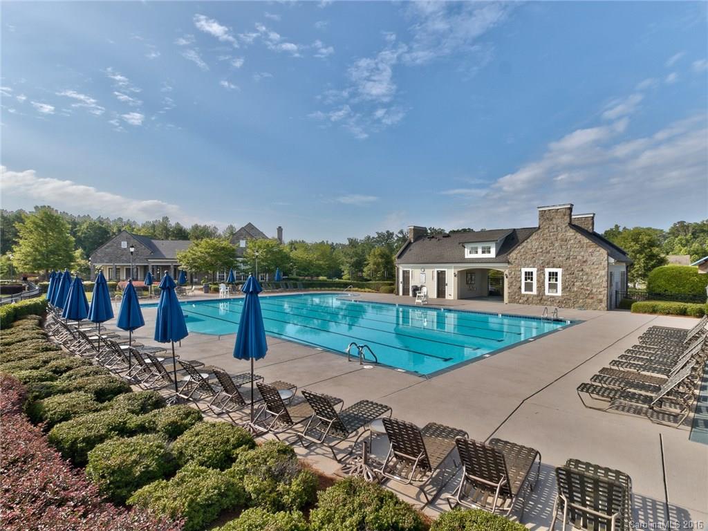 8919 Inverness Bay Road Charlotte, NC 28278 - Photo 14 of 17 Gallery Image 14