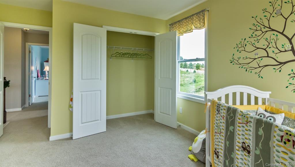 8919 Inverness Bay Road Charlotte, NC 28278 - Photo 3 of 17 Gallery Image 3