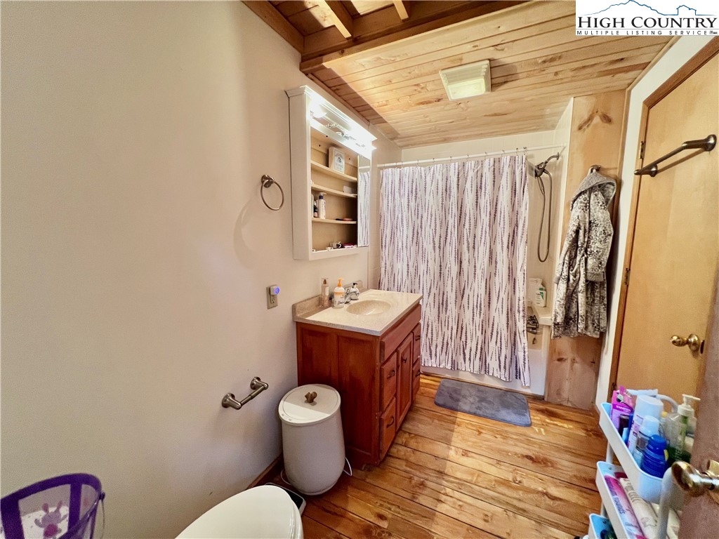 1656 Bare Road West Jefferson, NC 28694 - Photo 14 of 15 Gallery Image 14
