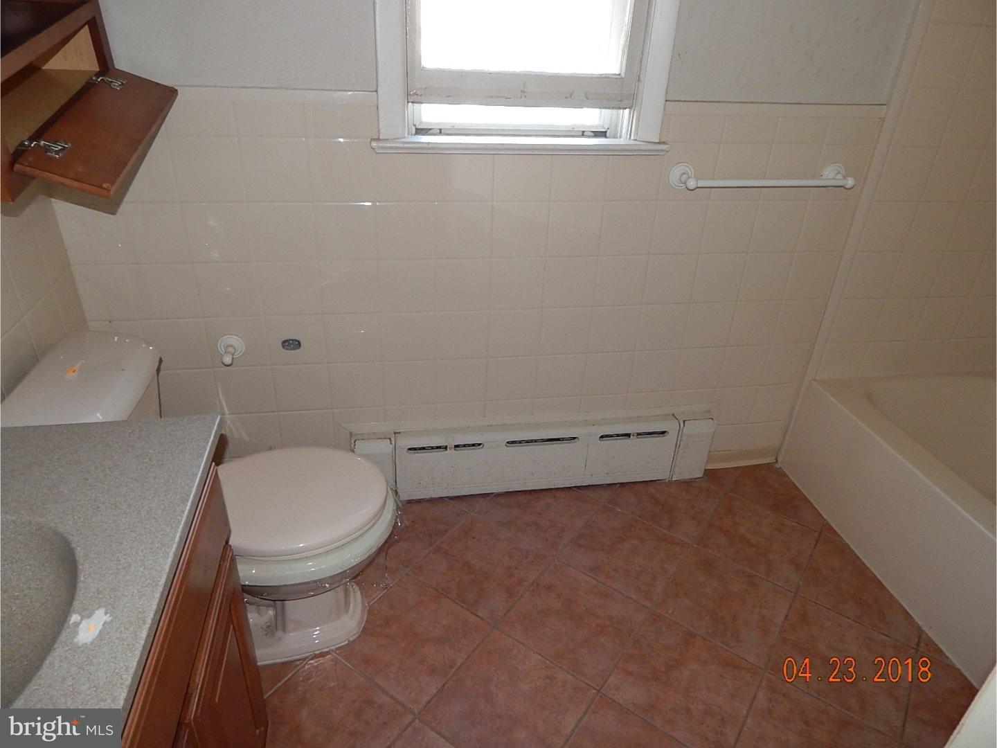 21 Rutledge Avenue Ewing, NJ 08618 - Photo 9 of 15