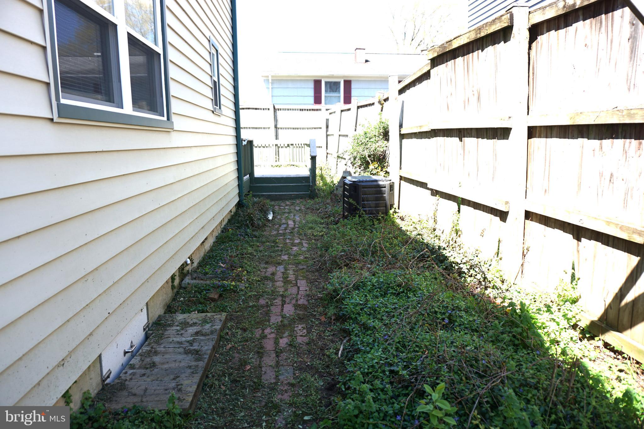 702 Londontown Road Edgewater, MD 21037 - Photo 24 of 27