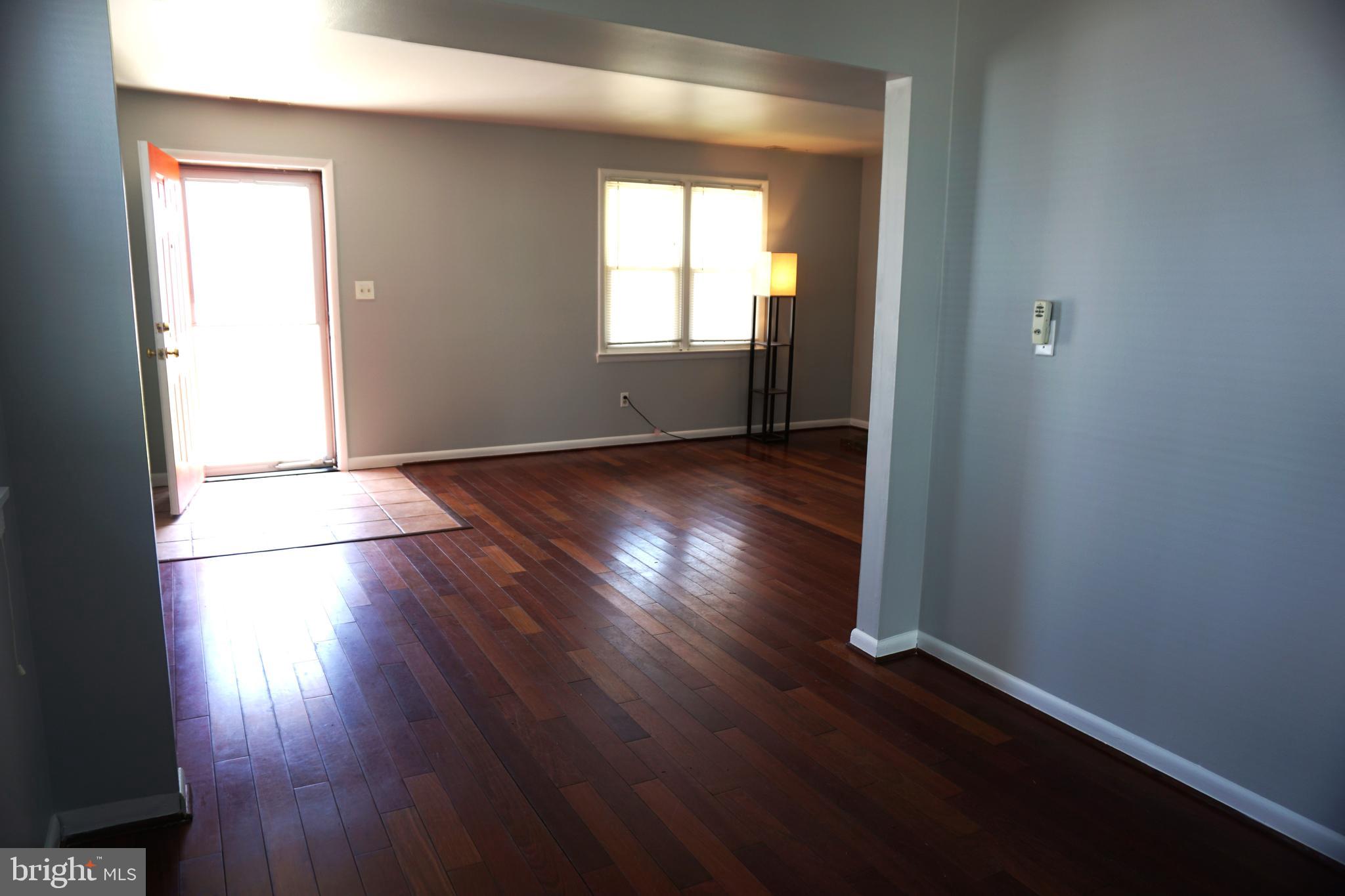 702 Londontown Road Edgewater, MD 21037 - Photo 5 of 27