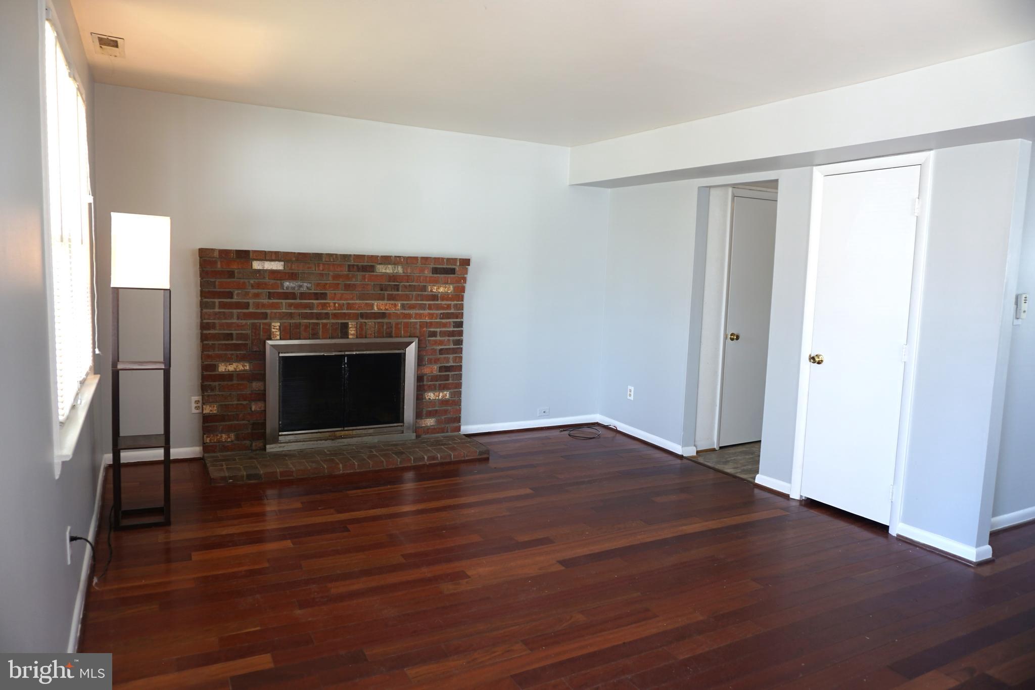 702 Londontown Road Edgewater, MD 21037 - Photo 7 of 27