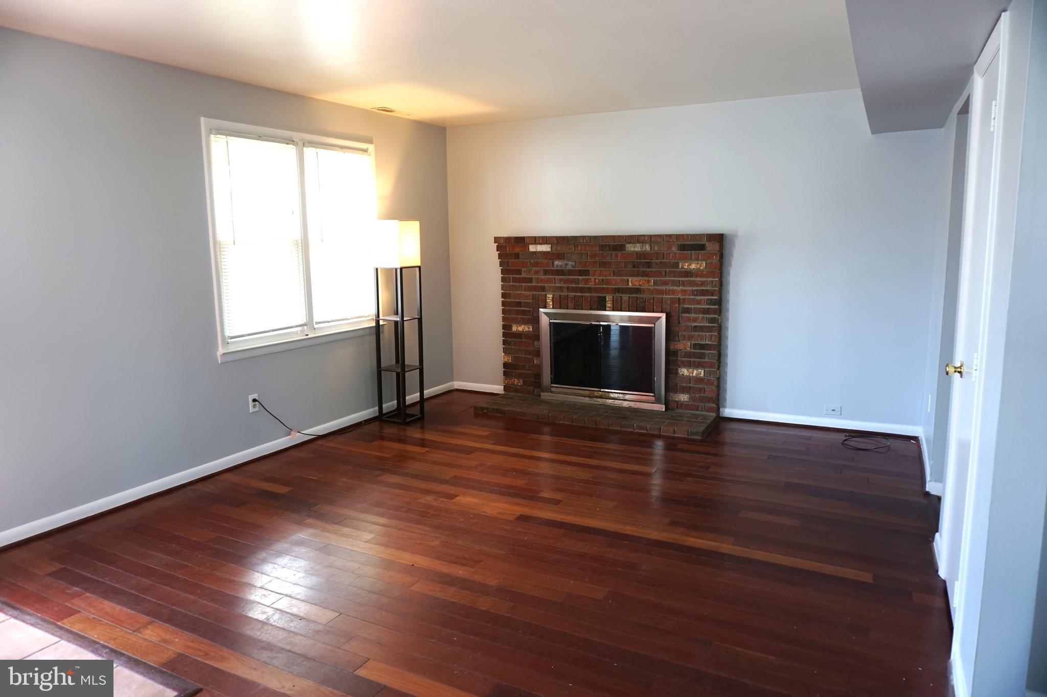 702 Londontown Road Edgewater, MD 21037 - Photo 9 of 27