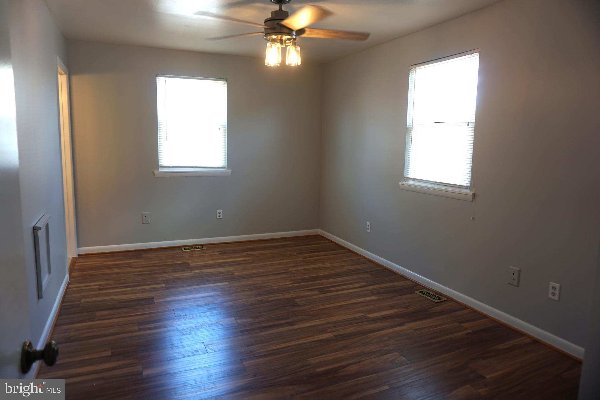 702 Londontown Road Edgewater, MD 21037 - Photo 10 of 27