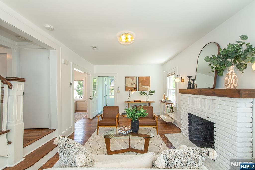 35 Howe Avenue Montclair, NJ 07042 - Photo 11 of 49