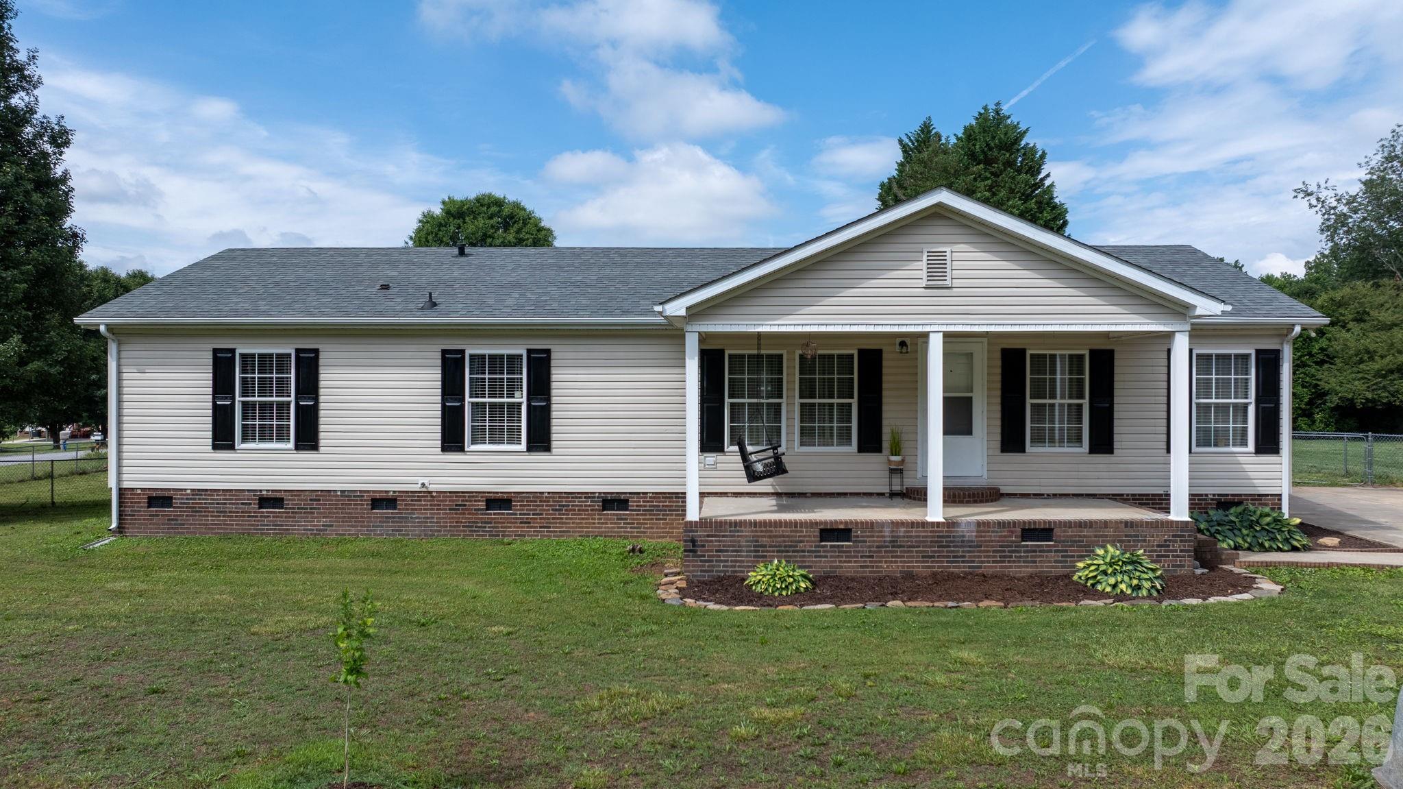 150 Bost Nursery Road Maiden, NC 28650 - Photo 4 of 34