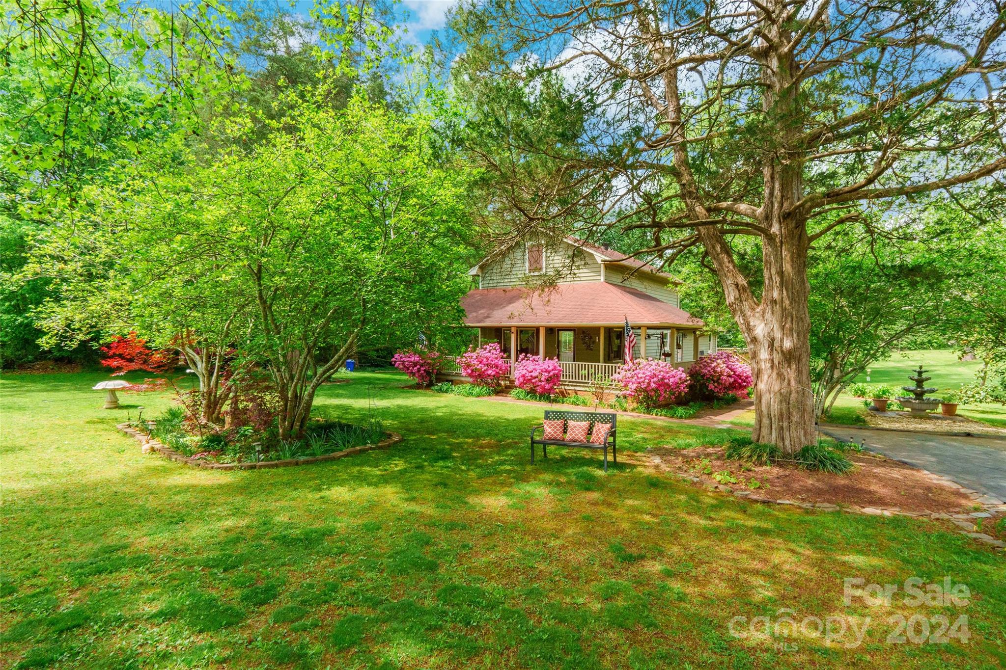 1464 Devinney Road York, SC 29745 - Photo 2 of 47 Gallery Image 2