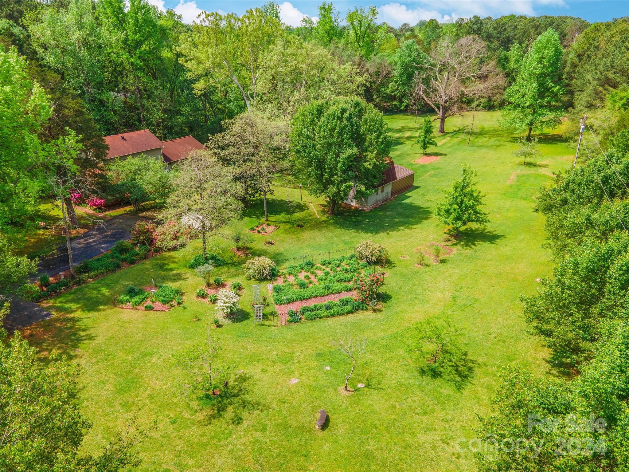 1464 Devinney Road York, SC 29745 - Photo 29 of 47 Gallery Image 29