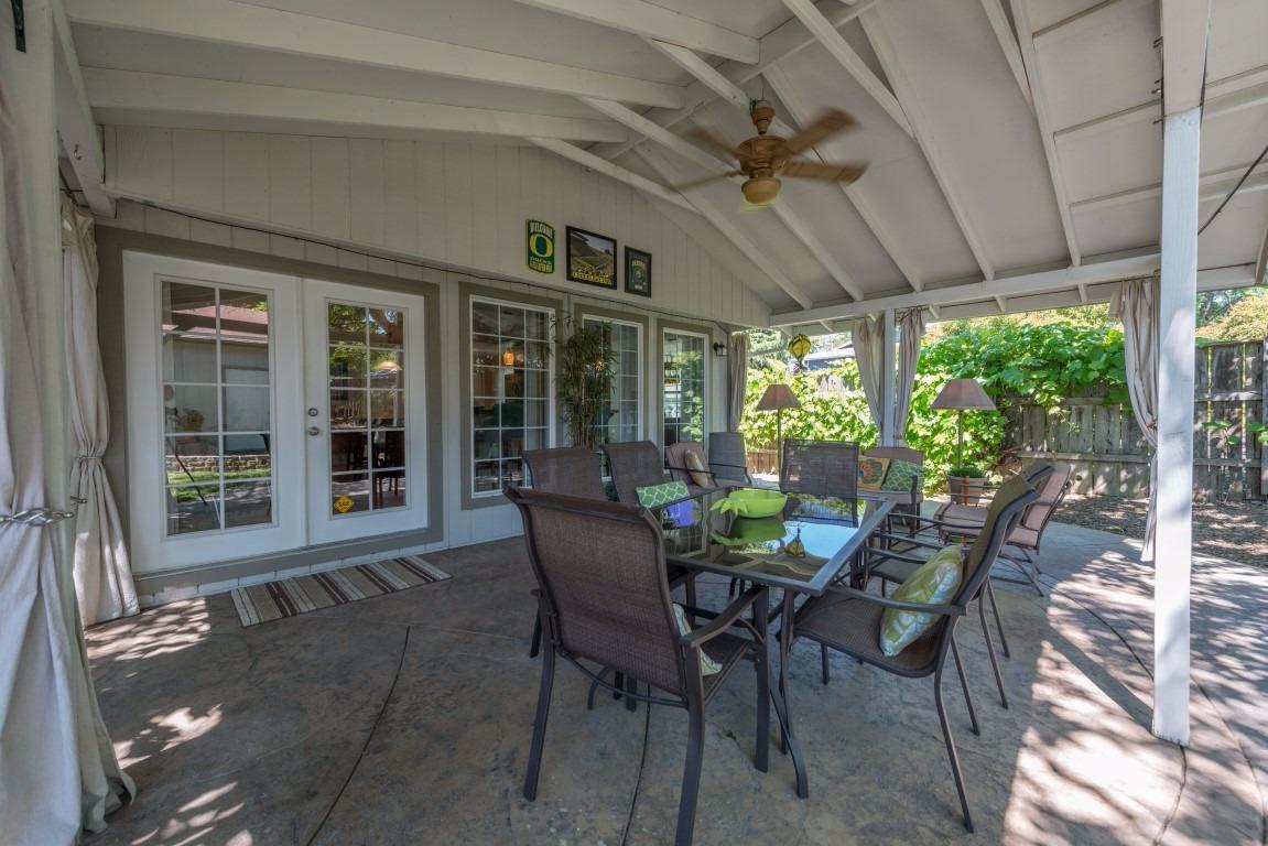 1756 Spring Street Medford, OR 97504 - Photo 22 of 29 Additional Photo