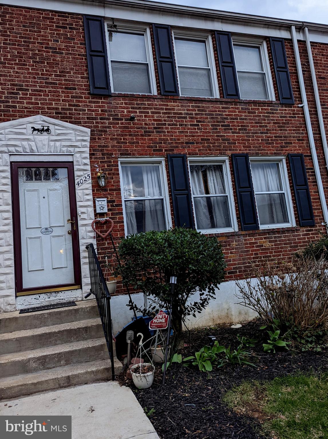 4025 Edgewood Road Baltimore, MD 21215 - Photo 3 of 24